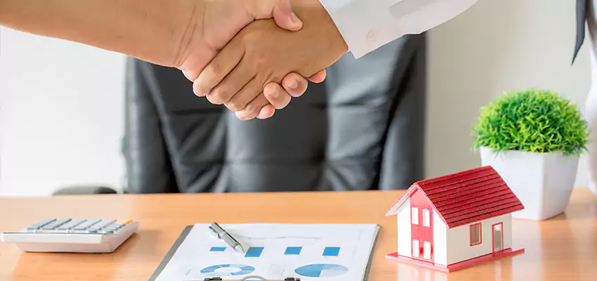 How Our Sell House in Pre-Foreclosure Model Works in Smithtown, NY?