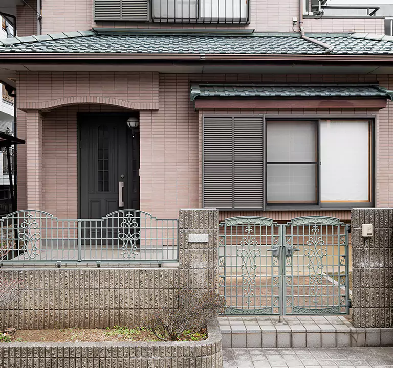 The Most Trusted Company to Sell Damaged House in Smithtown