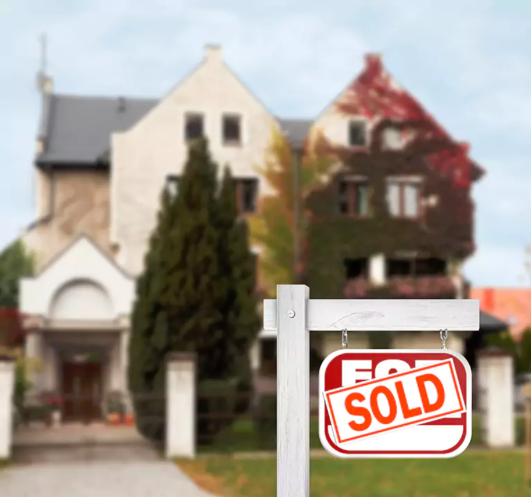 What Sets Smithtown Home Buyers Apart in in Smithtown, New York